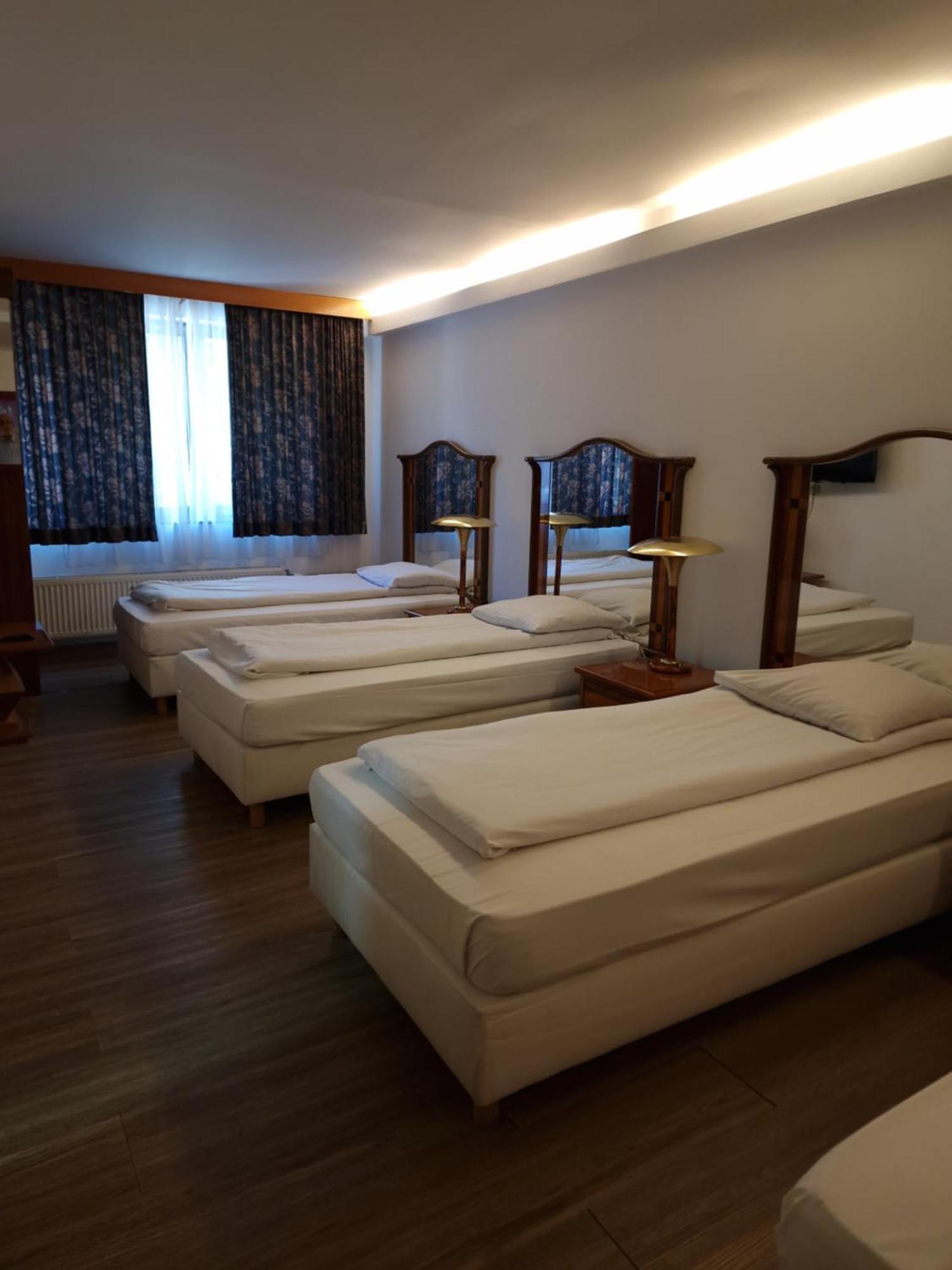 Sky Apart Hotel - Hotel Eurocap Jette Экстерьер фото