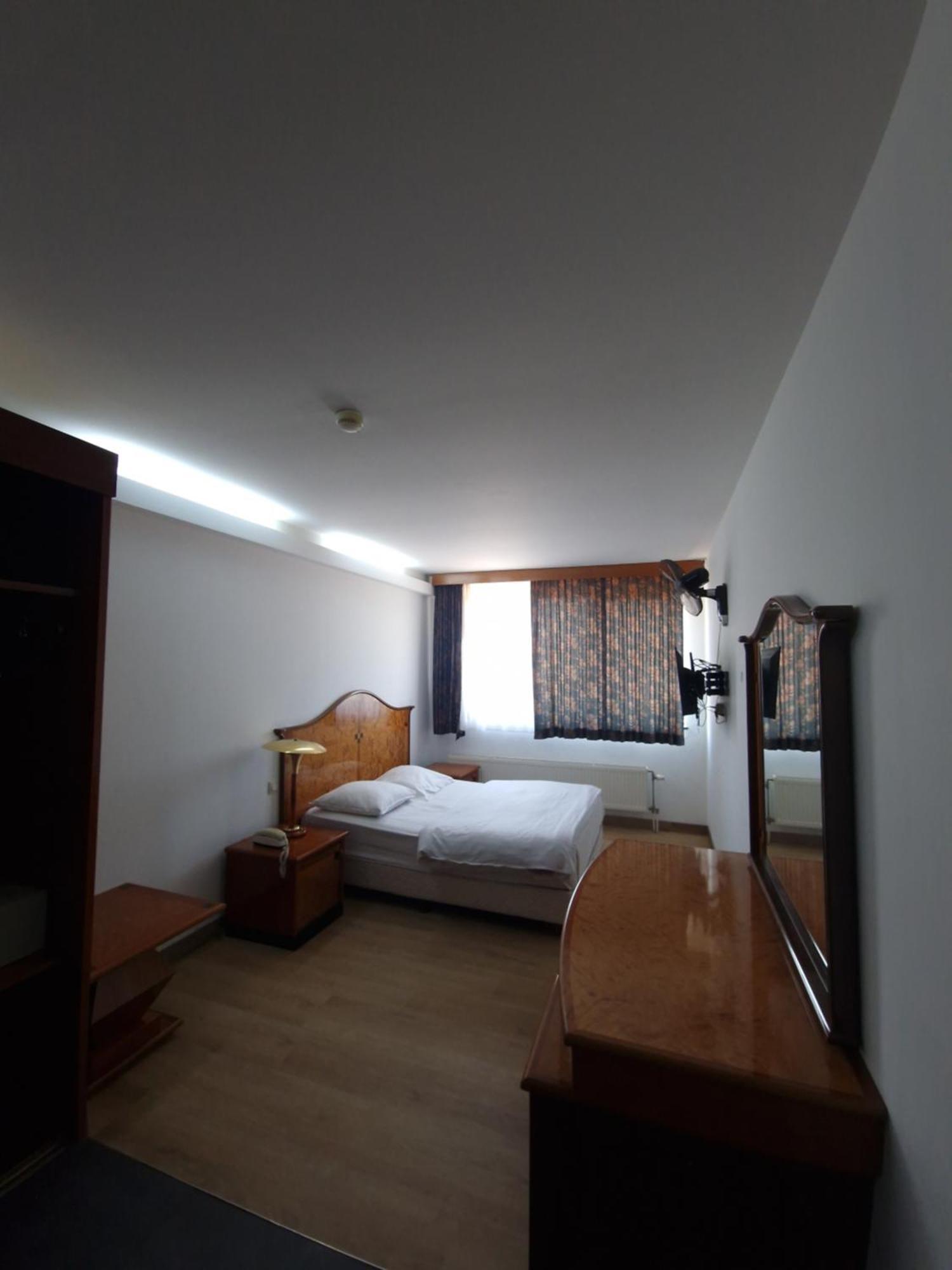 Sky Apart Hotel - Hotel Eurocap Jette Экстерьер фото